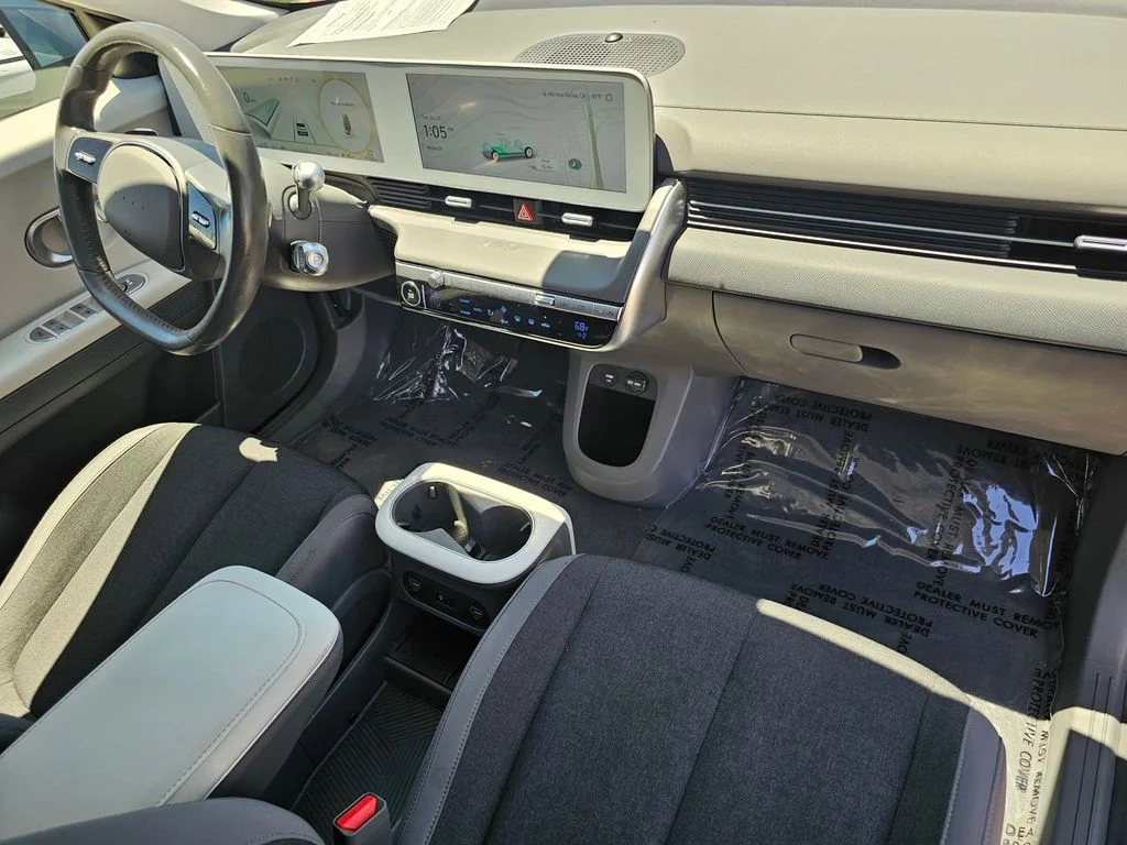 Used 2024 Blue Hyundai SEL image 10