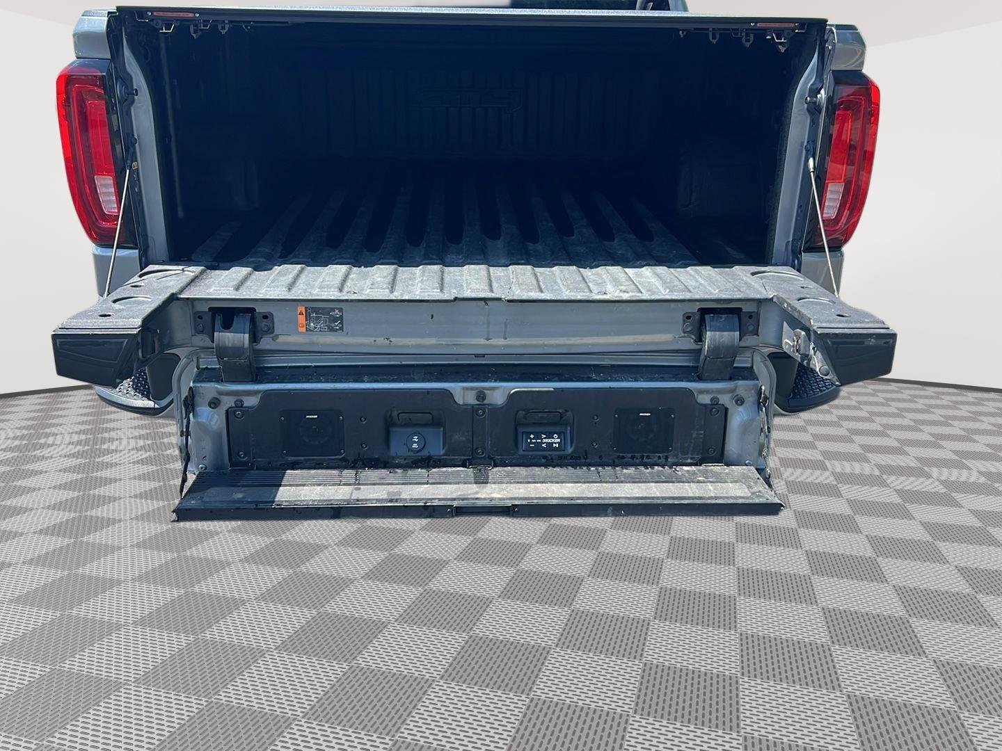 Used 2021 Satin Steel Metallic GMC AT4 image 14