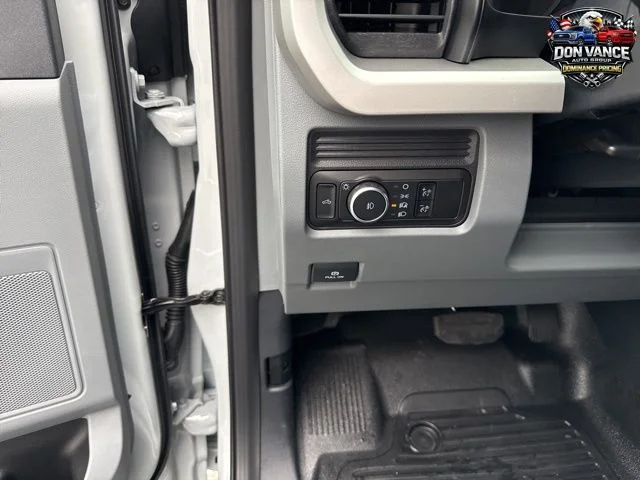 New 2026 White Ford XLT image 15