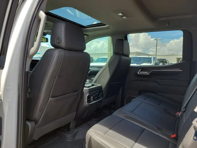 2025 Chevrolet Silverado 1500 LTZ - Photo 14