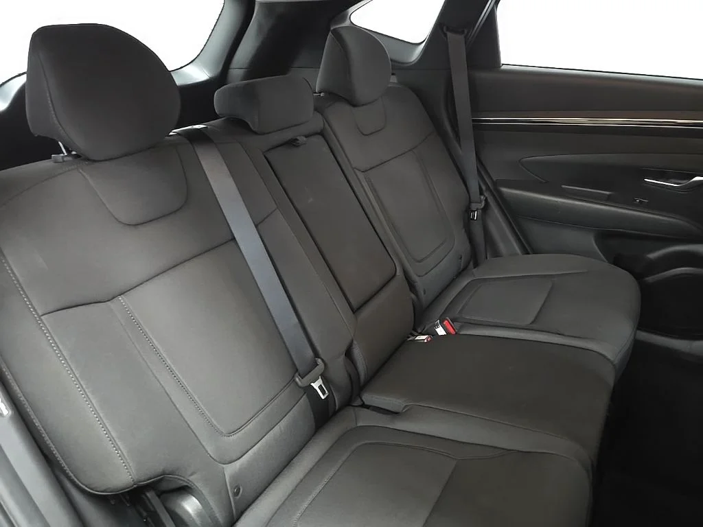 Used 2024 Intense Blue Hyundai SE image 18