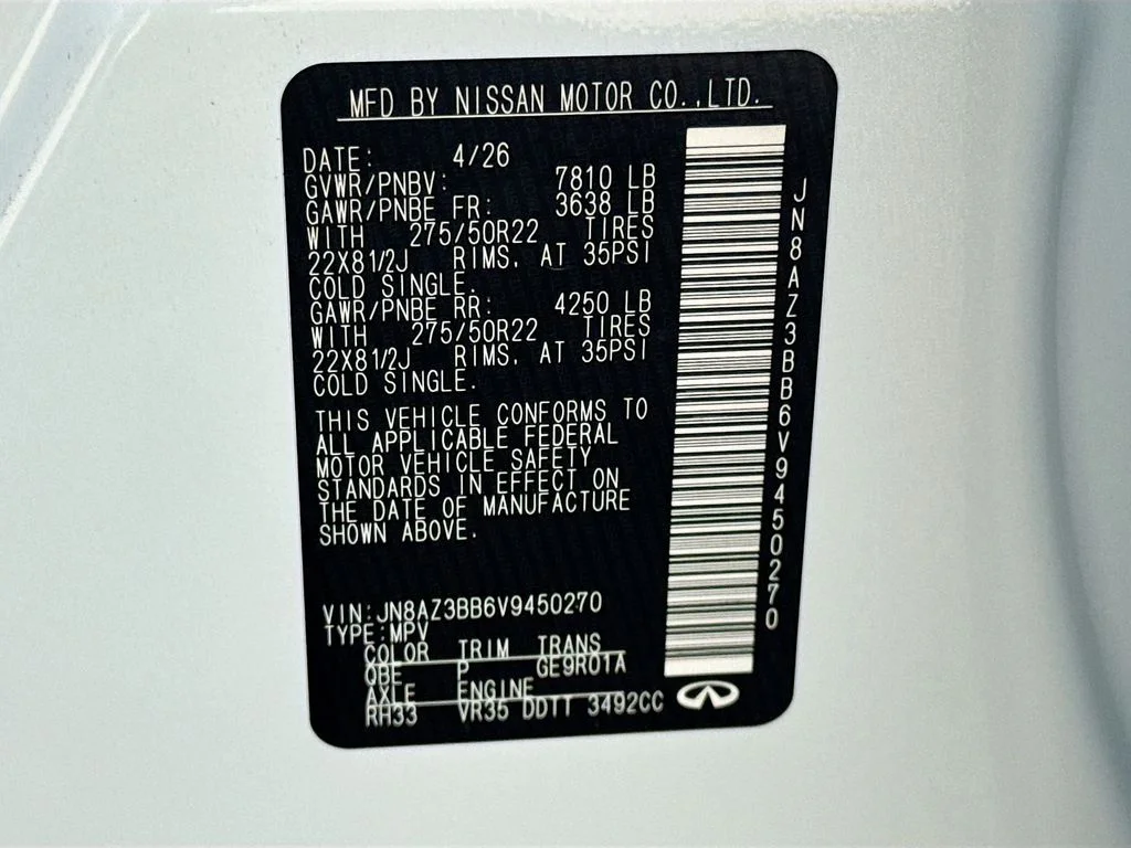 New 2027 RADIANT WHITE INFINITI Luxe 4WD image 34