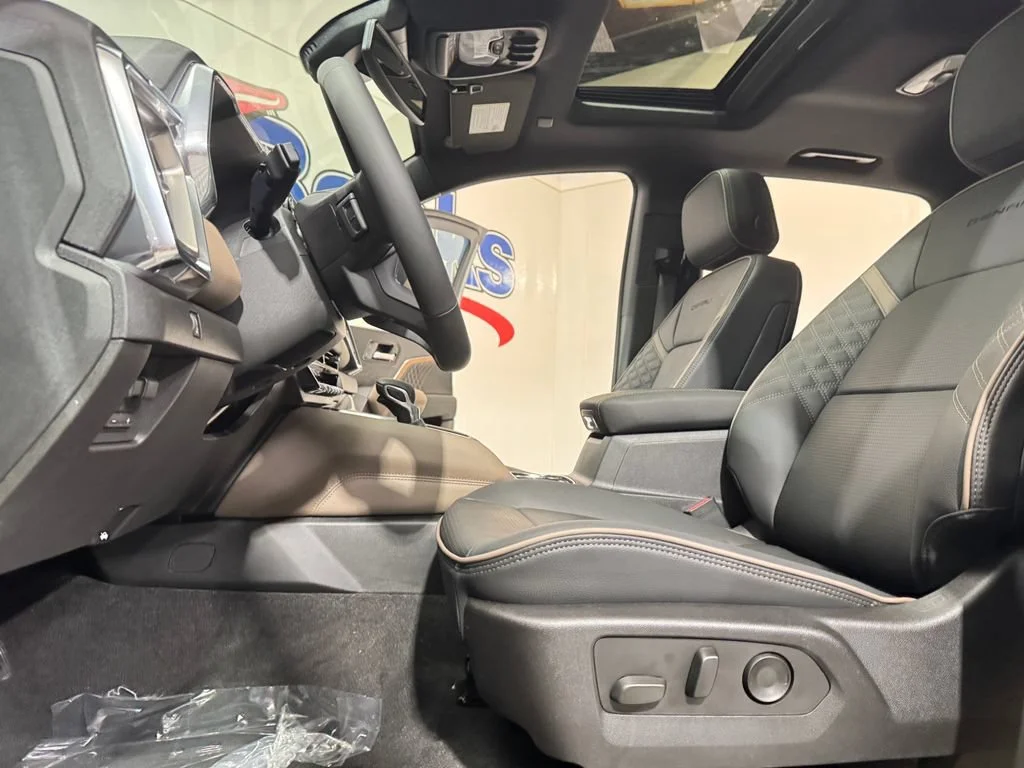 2026 GMC Canyon Denali - Photo 8