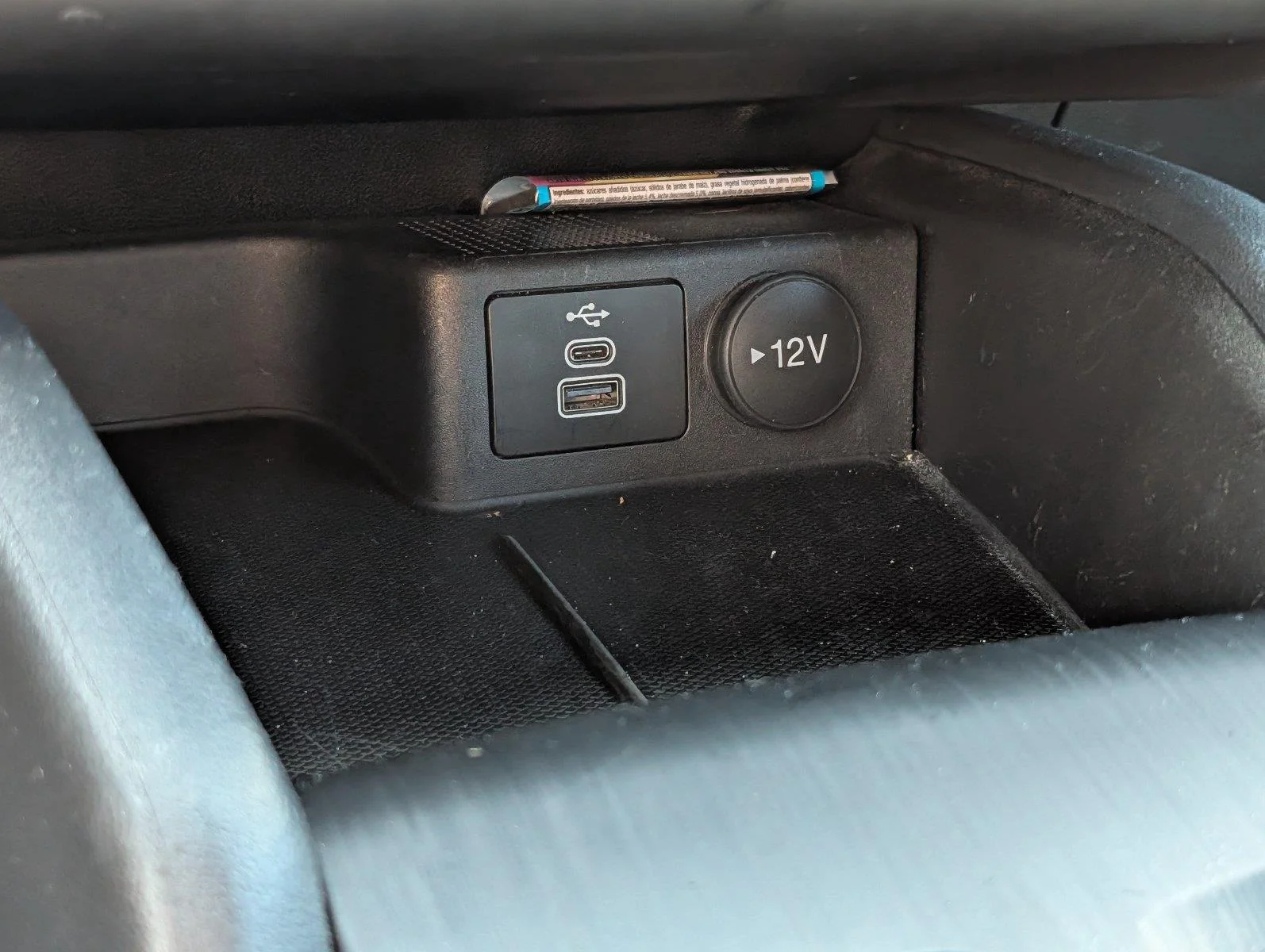 Used 2025 Carbonized Gray Ford ST-Line image 19