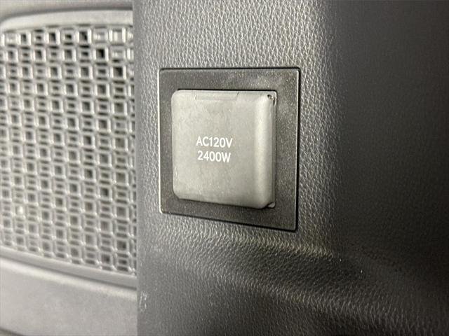 Certified Used 2025 BLACK Toyota  image 40