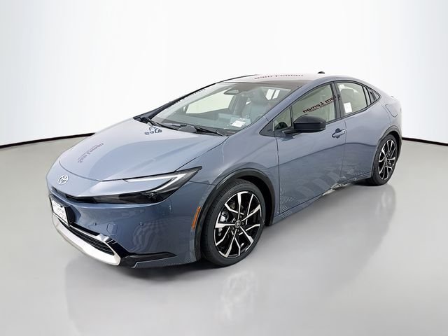 New 2026 Guardian Gray Toyota XSE image 3