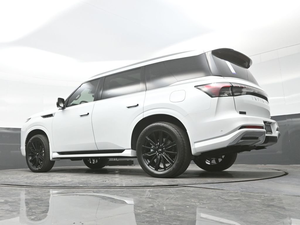New 2026 RADIANT WHITE INFINITI Luxe 4WD image 38