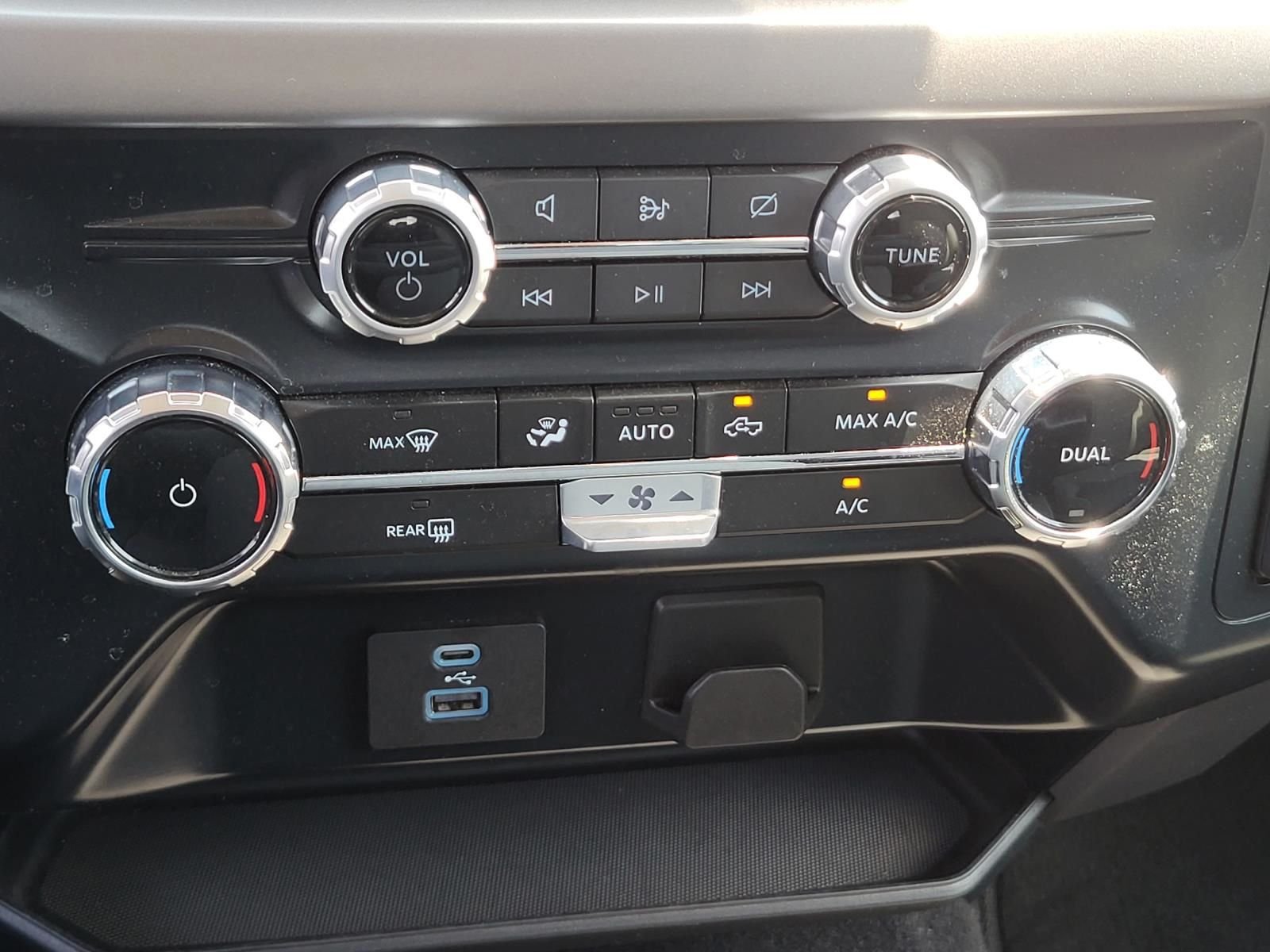 2024 Ford F-150 XLT - Photo 24