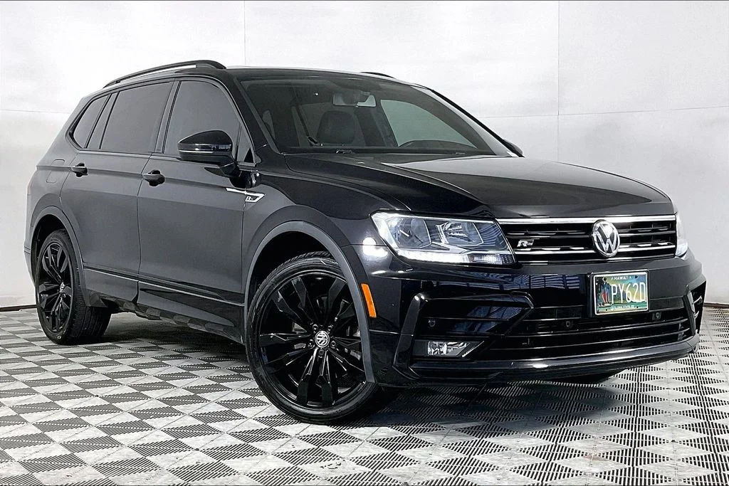 Used 2021  Volkswagen 2.0T SE R-Line Black image 12