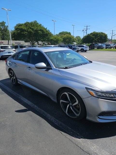 Used 2018 Lunar Silver Metallic Honda Sport 2.0T image 2