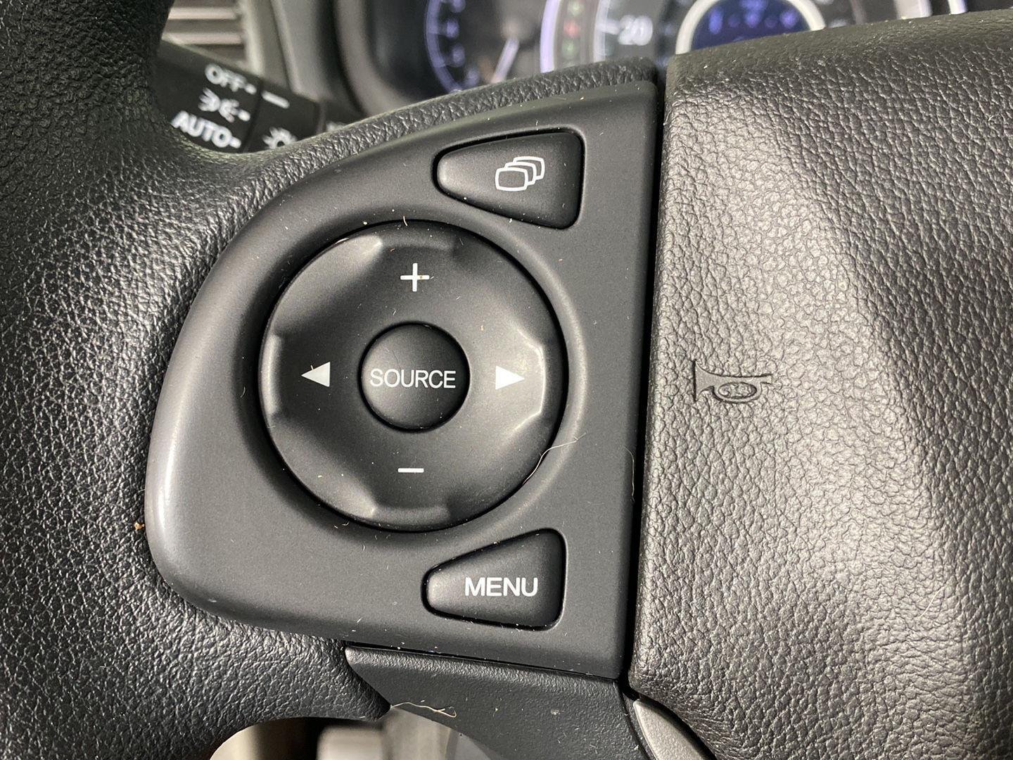 Used 2014  Honda EX image 18