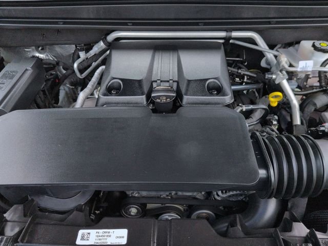 Used 2023 Summit White Chevrolet Z71 image 71