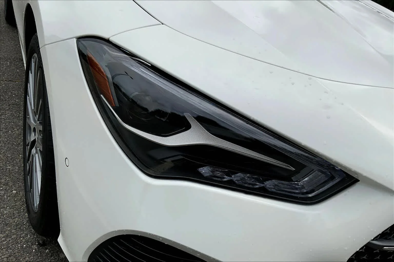 Certified Used 2025 Polar White Mercedes-Benz CLA 250 image 17