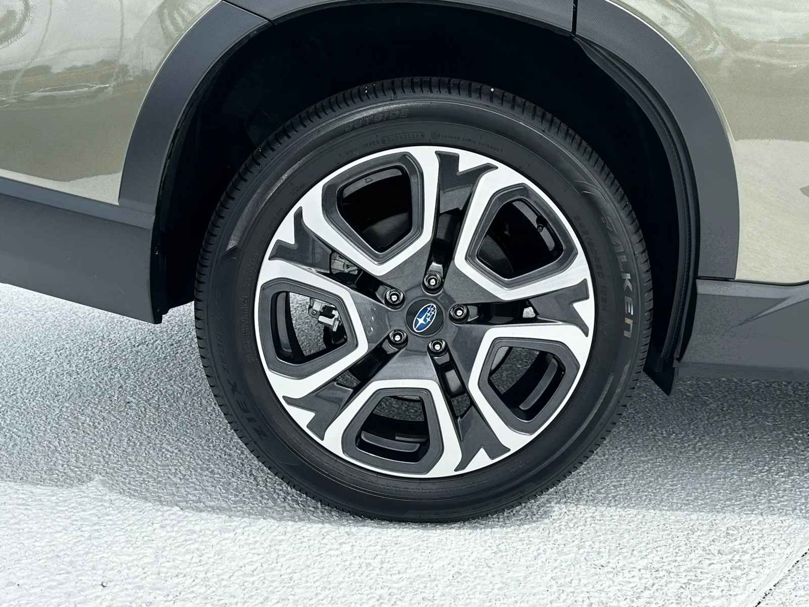 Certified Used 2026 GREEN Subaru Limited image 34