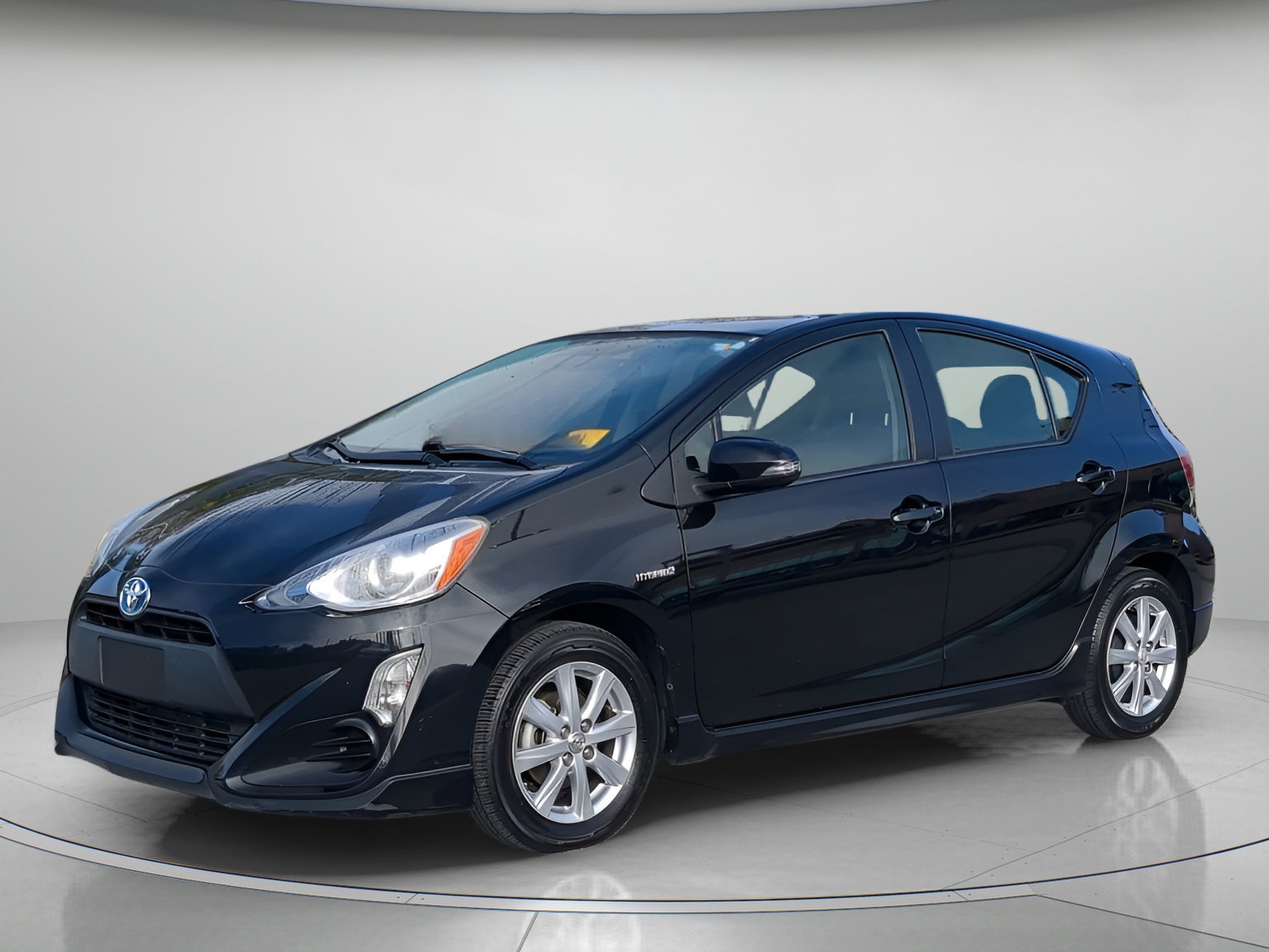 2017 Toyota Prius c Two