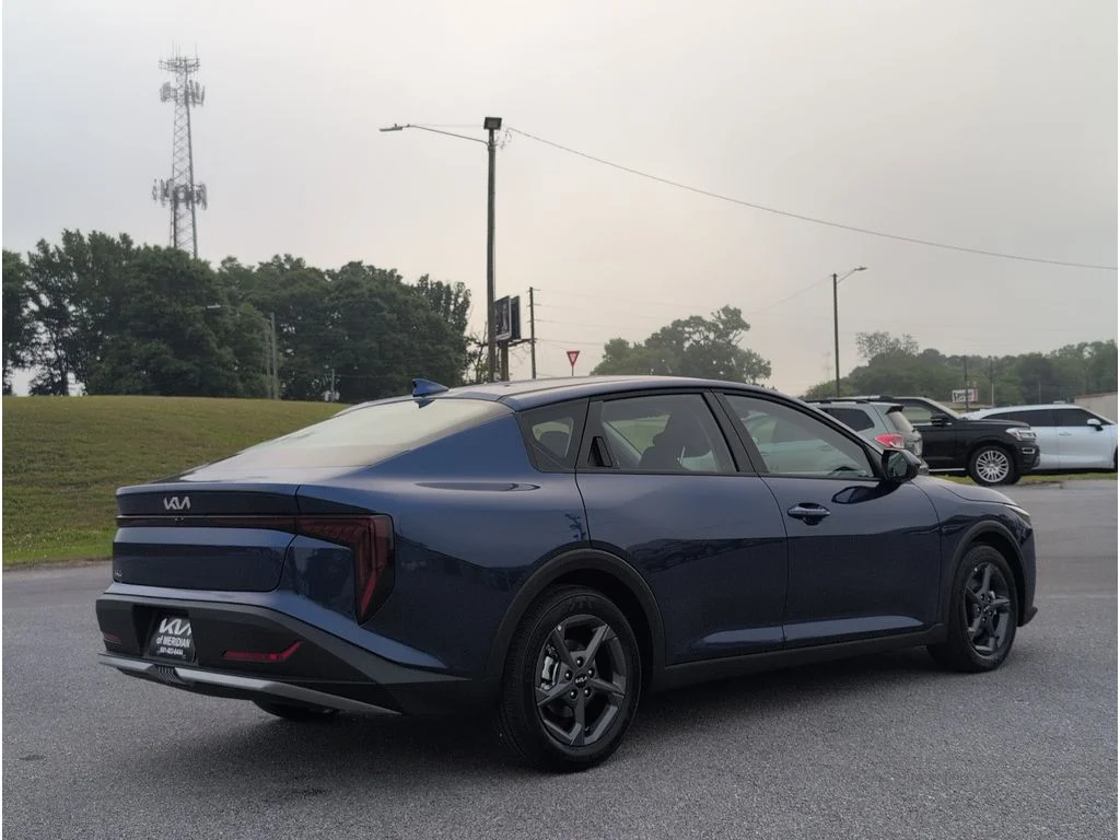New 2026 Deep Sea Blue Kia LXS image 5