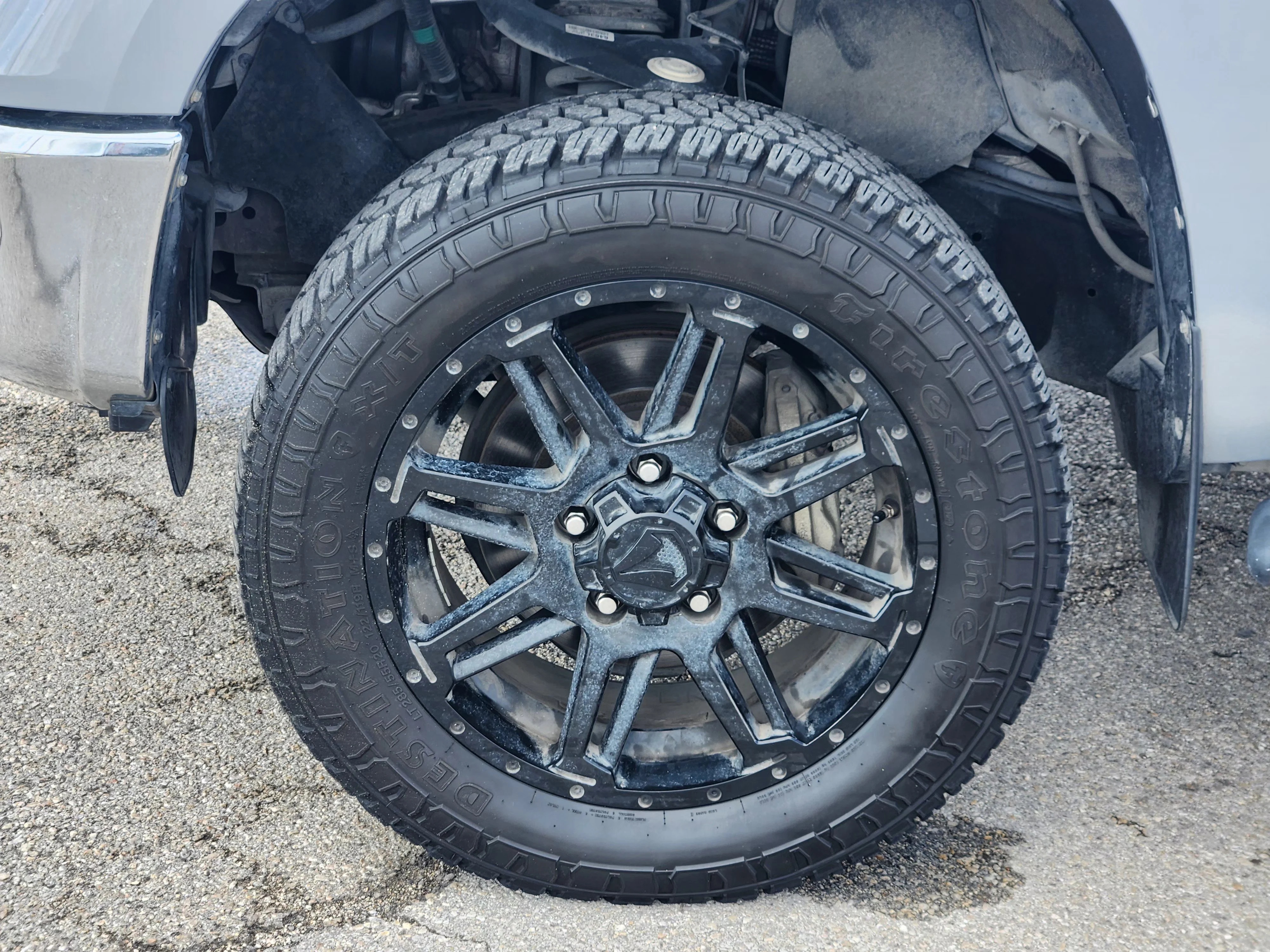 Used 2019  Toyota SR5 image 10