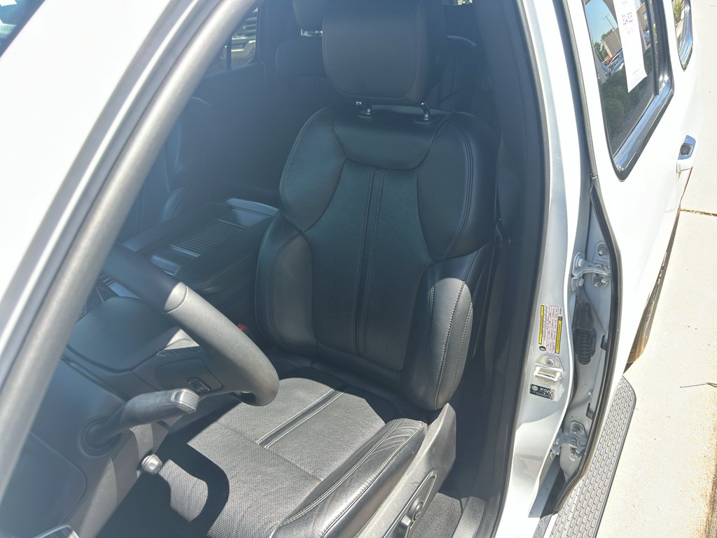 Used 2024 Bright White Clearcoat Jeep Series II image 28