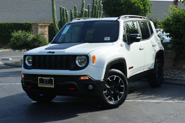 2023 Jeep Renegade Trailhawk
