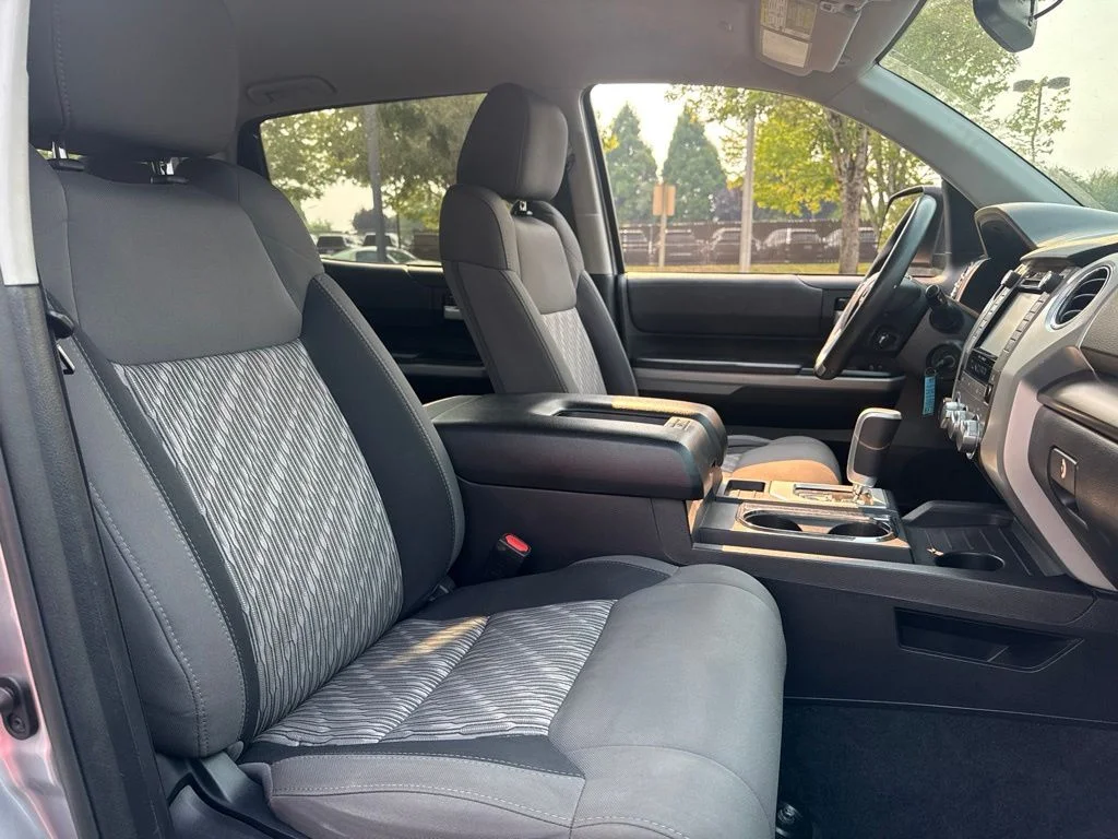 Used 2019 Silver Sky Metallic Toyota SR5 image 22