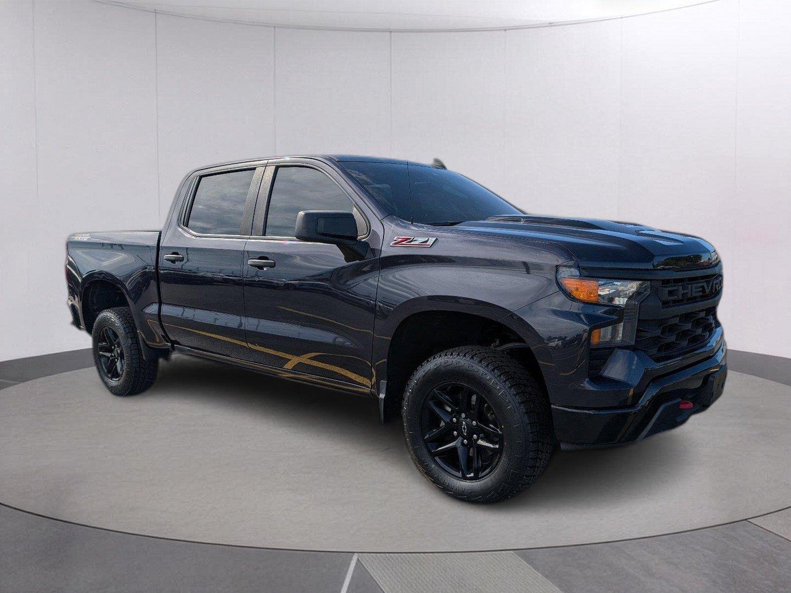 Used 2022 Dark Ash Metallic Chevrolet Custom Trail Boss image 9