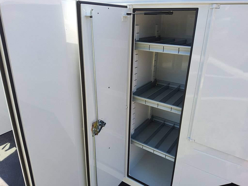 2025 Ford F-550 Super Duty Chassis Cab XL - Photo 21