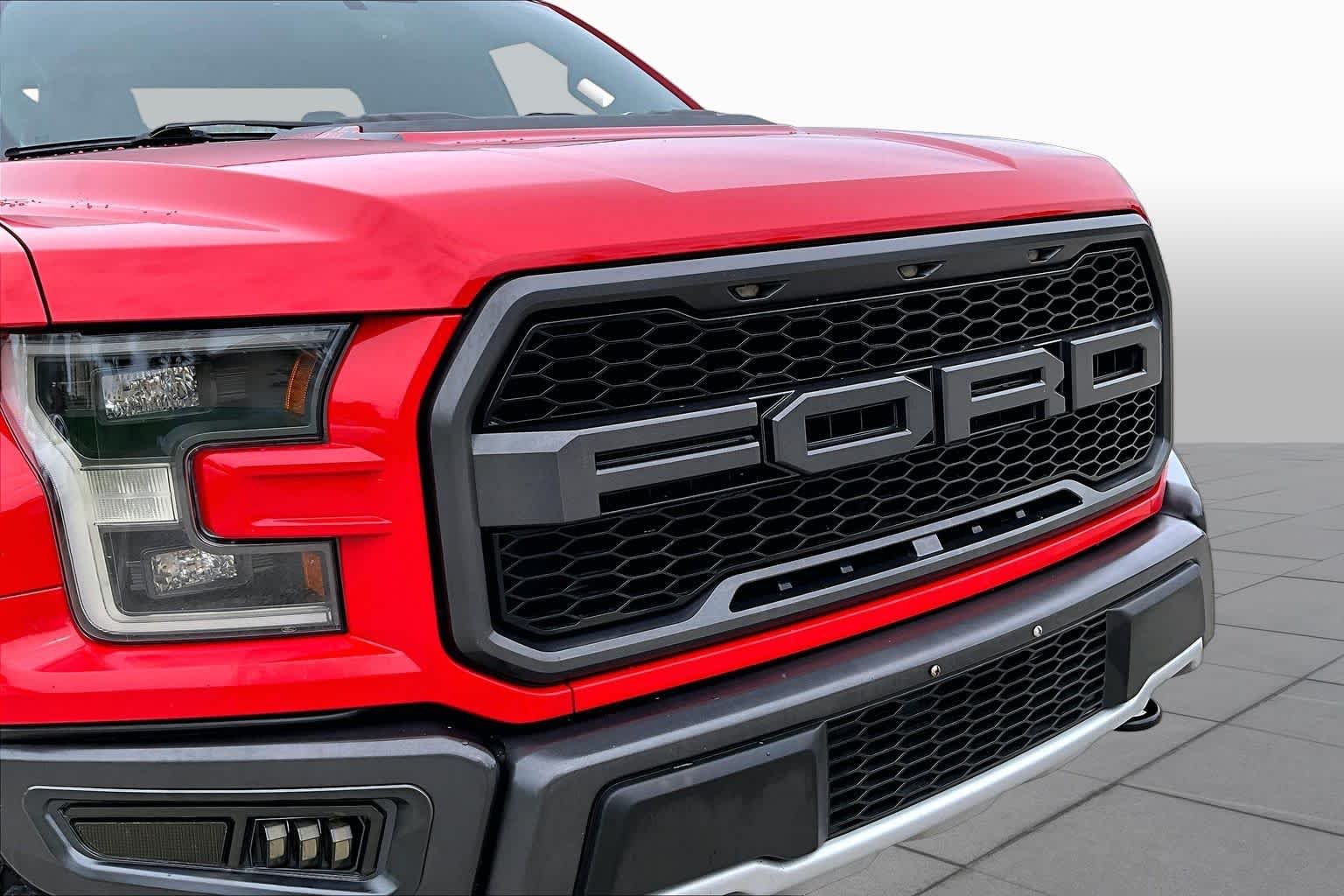 Used 2019 Race Red Ford Raptor image 30