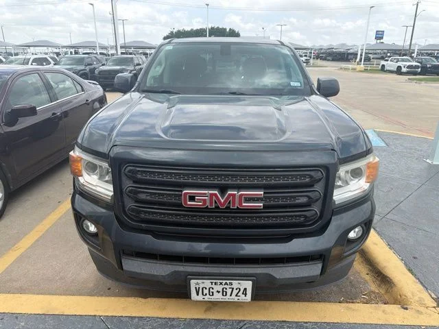 Used 2020 Blue GMC SLE1 image 1