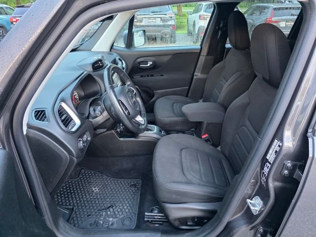 Used 2021 Crystal Metallic Jeep Latitude image 15