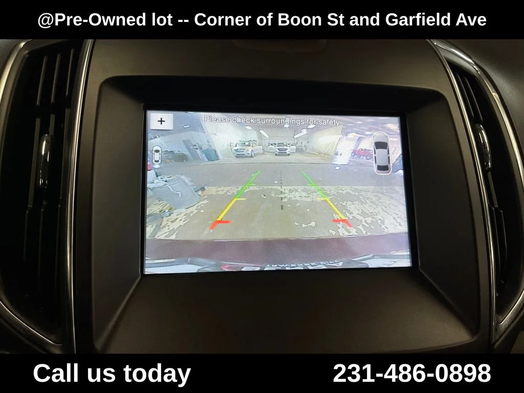Used 2018 Red Ford Titanium image 26