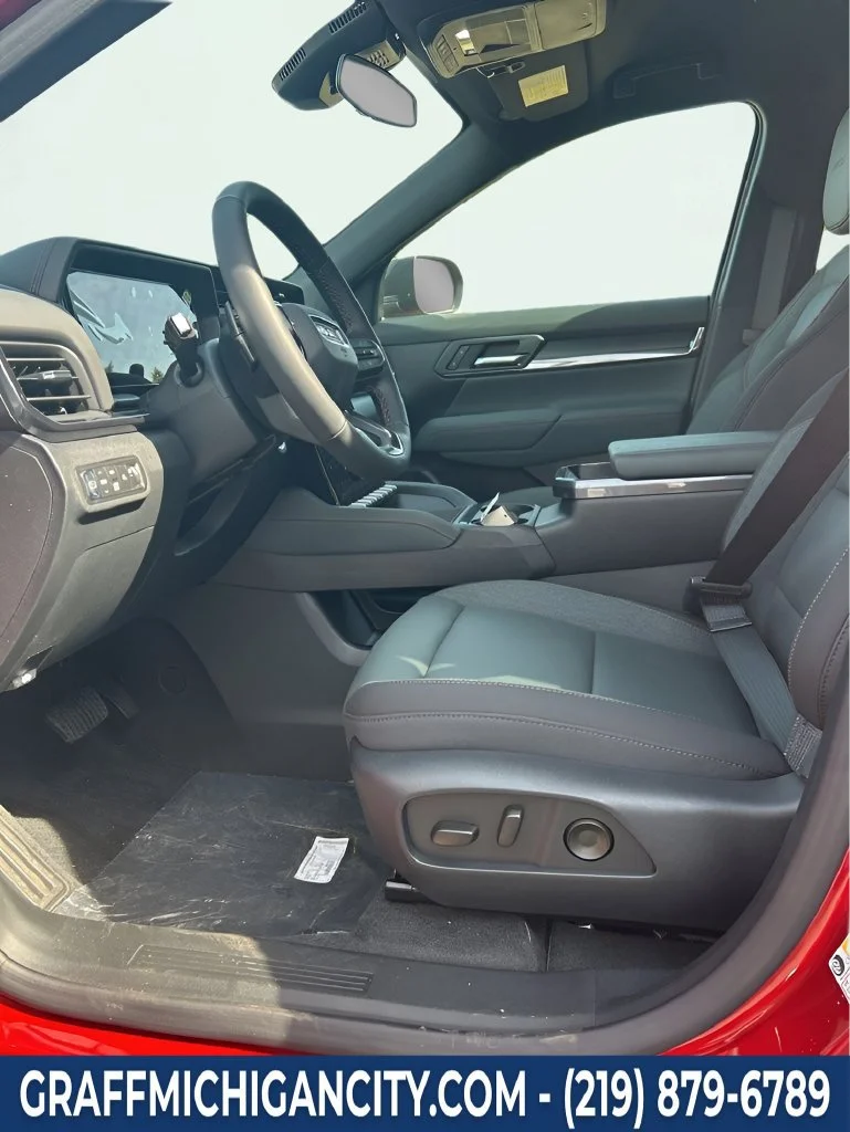 2026 GMC Terrain AT4 - Photo 9