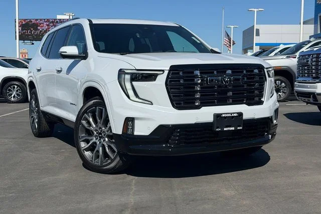 New 2026 Glacier White Tricoat GMC Denali Ultimate image 1