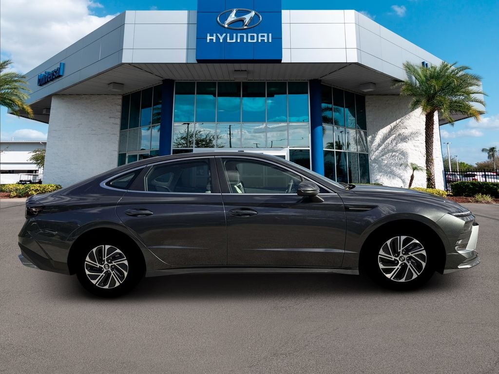New 2026 Gray Hyundai Blue image 29