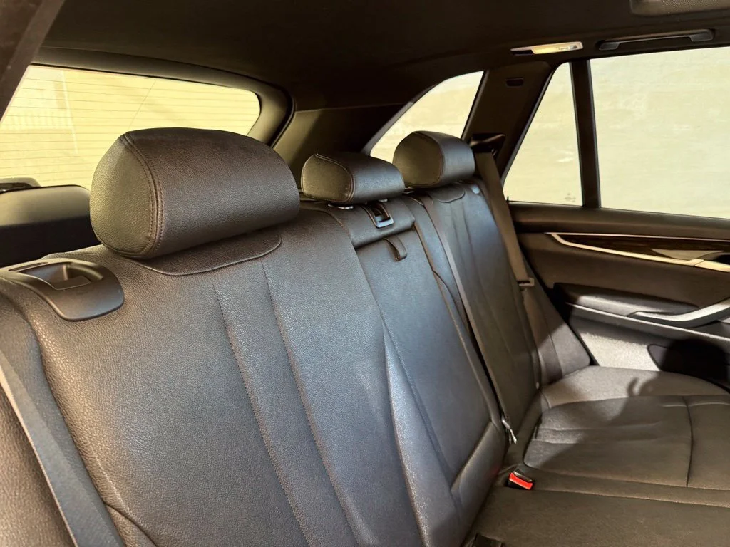 Used 2018 Dark Graphite BMW sDrive35i image 17