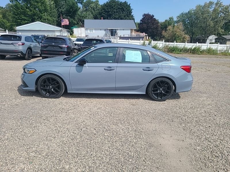 Used 2024 Gray Honda Sport image 3