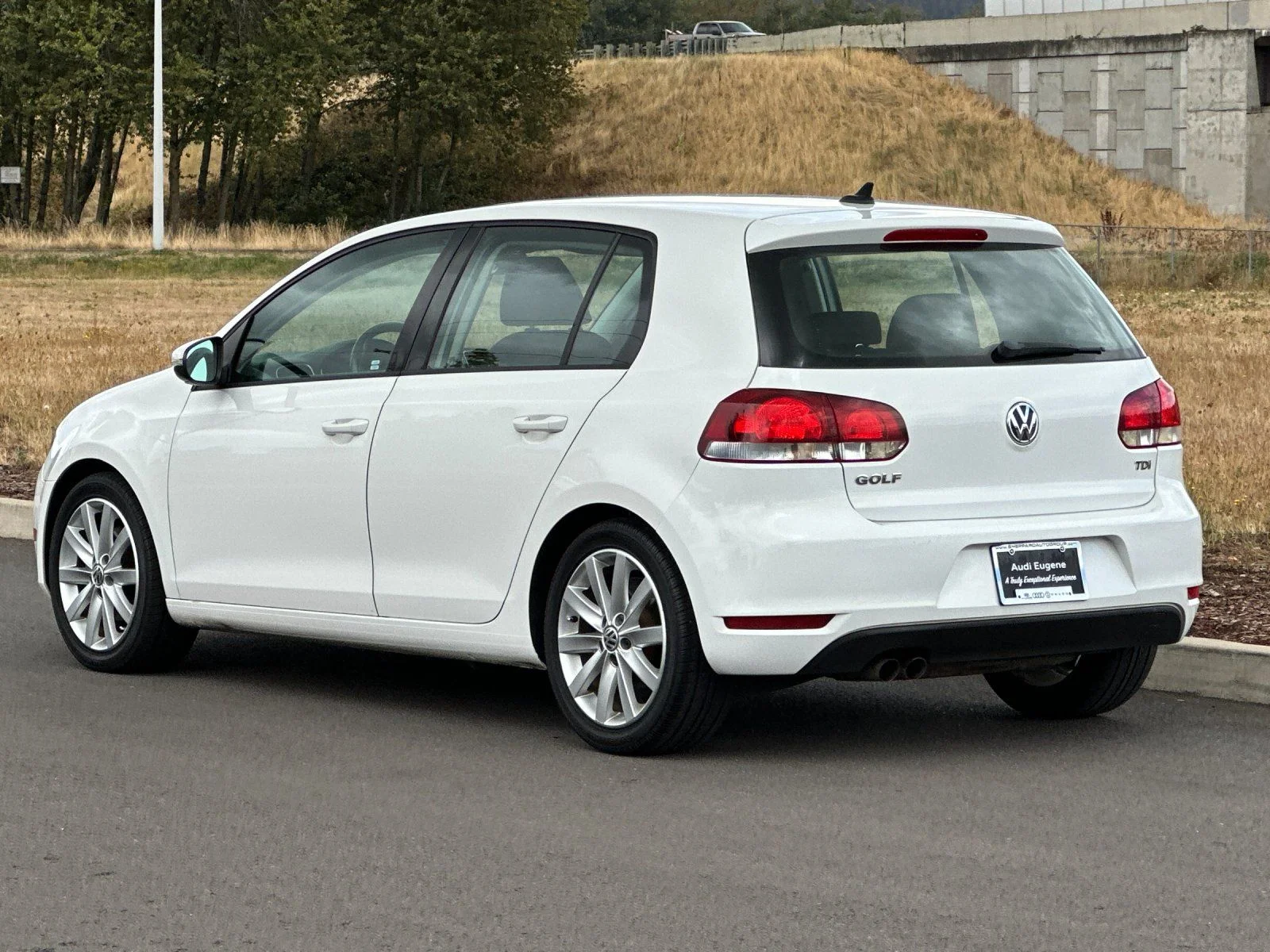 Used 2011 White Volkswagen TDI image 5