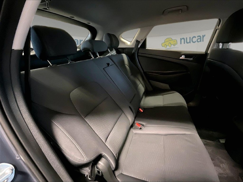 Used 2019 Blue Hyundai SE image 16