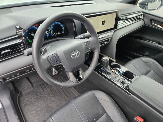 Used 2025 Off-White Toyota XSE image 10