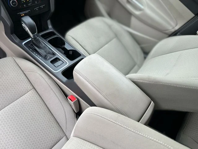 Used 2018 White Ford SE image 21