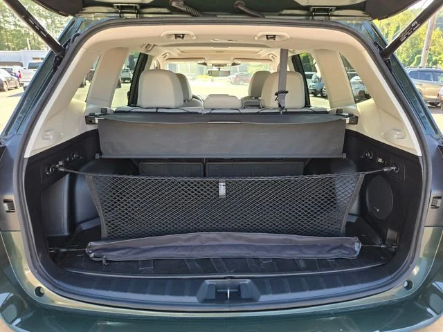 Used 2022 Green Subaru Limited image 18
