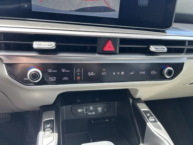Used 2025 Gray Kia S image 28