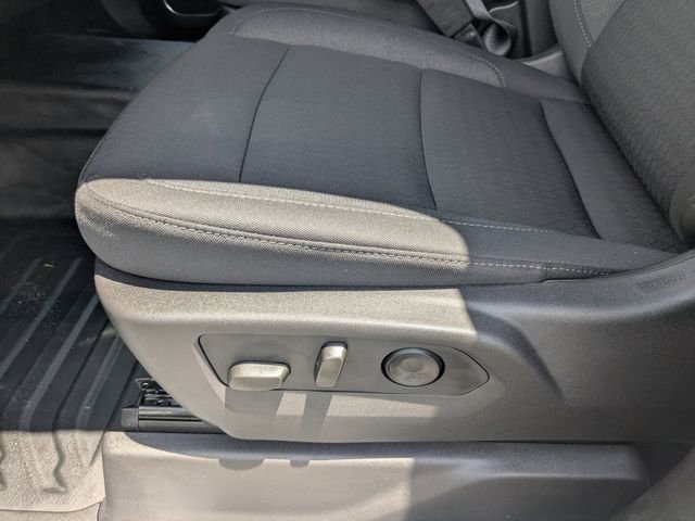 Used 2025 White Chevrolet LT image 16