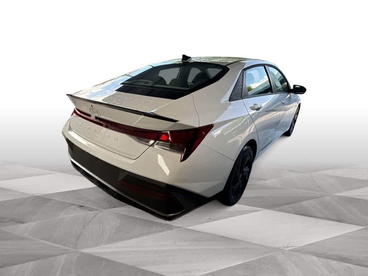 New 2026 Serenity White Hyundai SEL Sport image 37