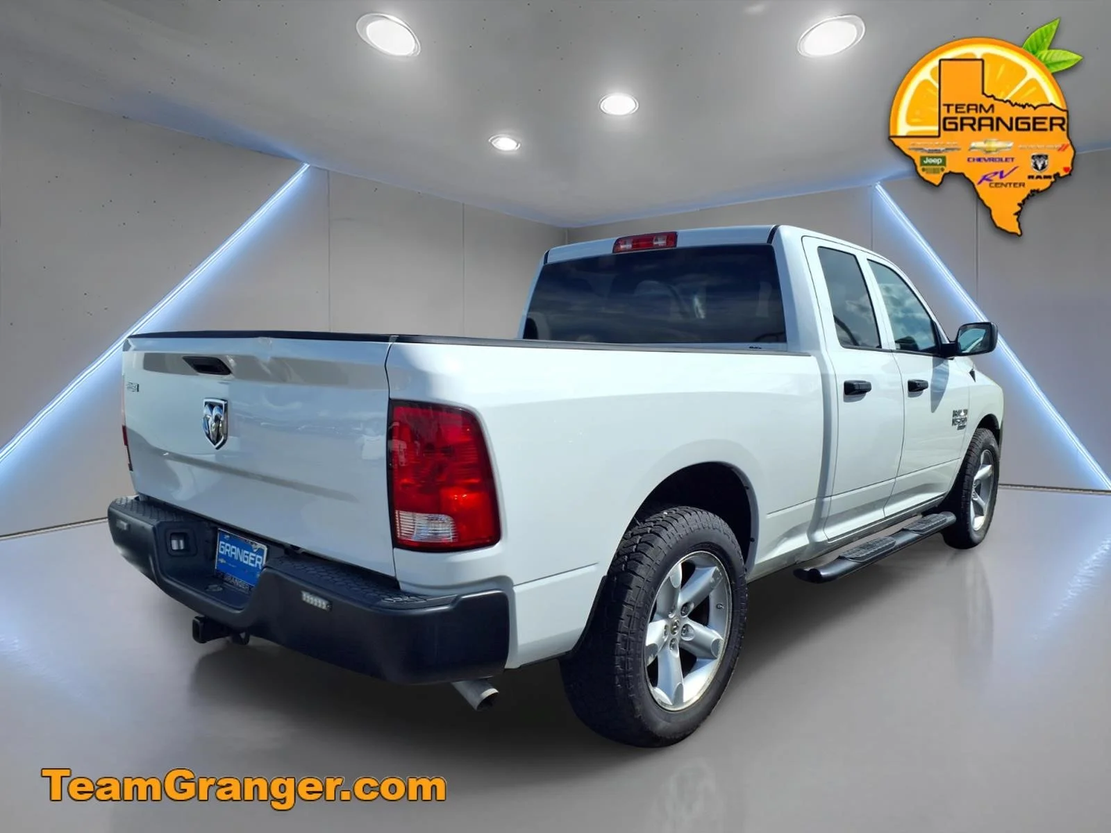 Used 2022 RAM Ram 1500 Classic Tradesman with VIN 1C6RR6FG6NS223408 for sale in Orange, TX