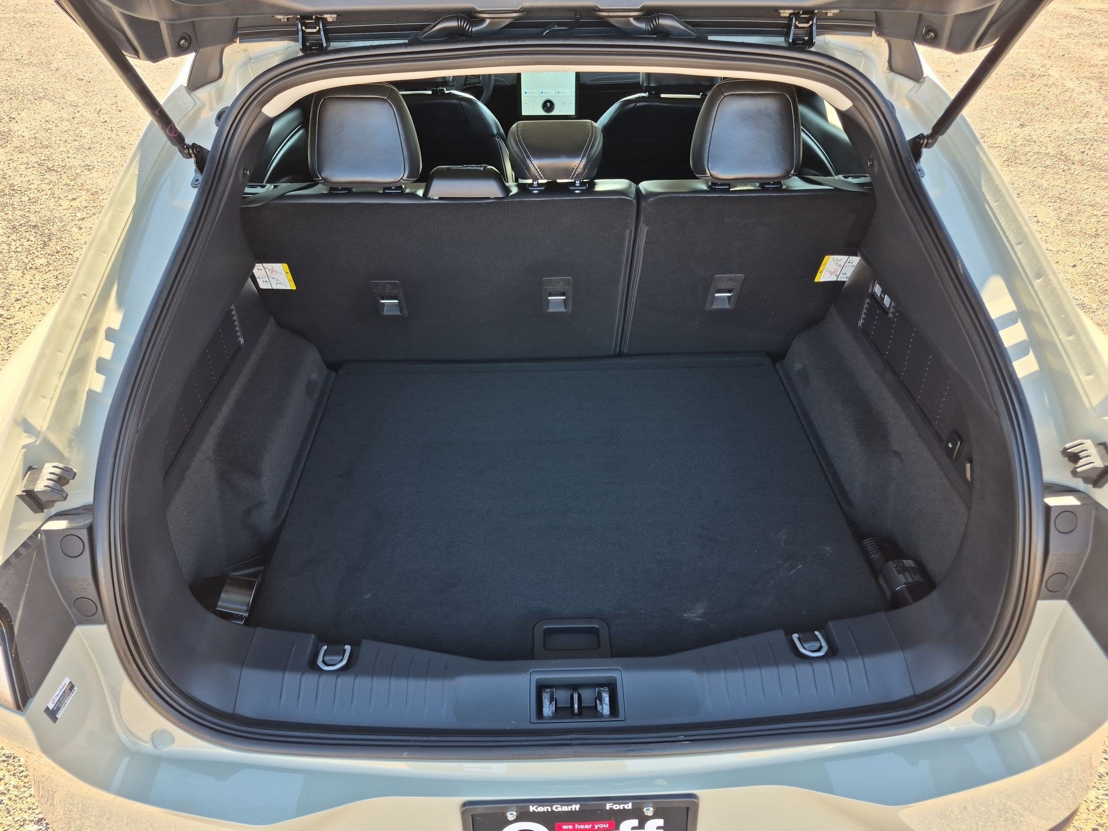 Certified Used 2025 Beige Ford Select image 30