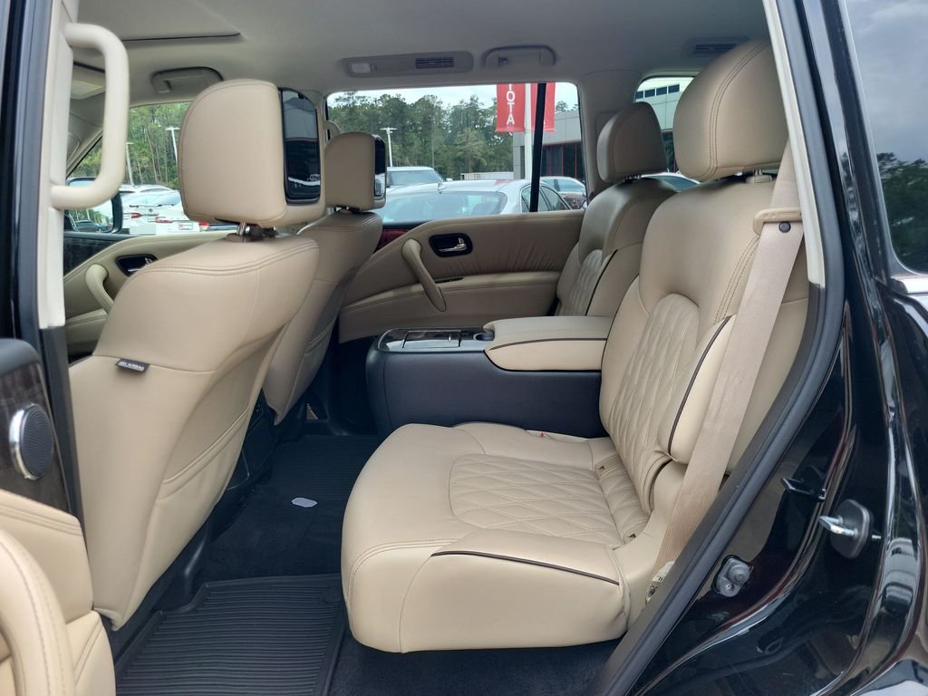 Used 2021 Black Nissan Platinum image 28