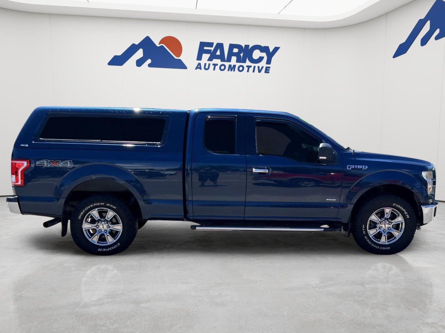 Used 2015 Blue Jeans Metallic Ford XLT image 4