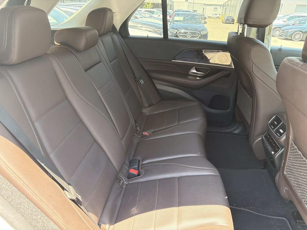 Certified Used 2022 White Mercedes-Benz GLE 350 image 9