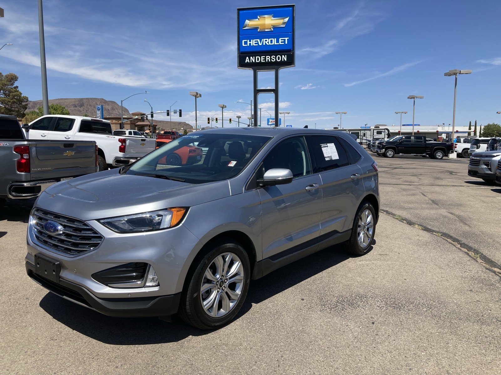 2024 Ford Edge Titanium