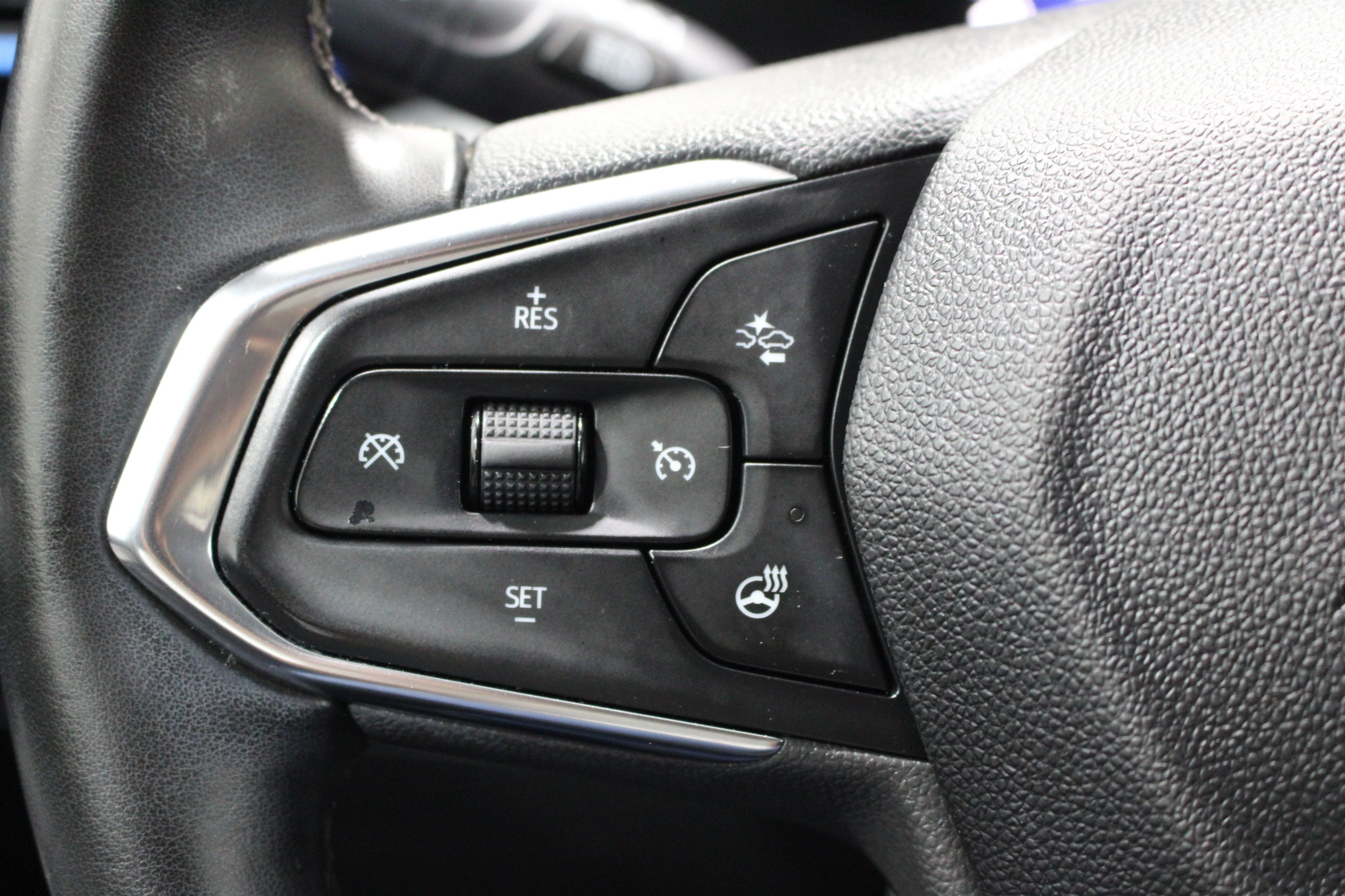 Used 2024 Mosaic Black Metallic Chevrolet LT image 12